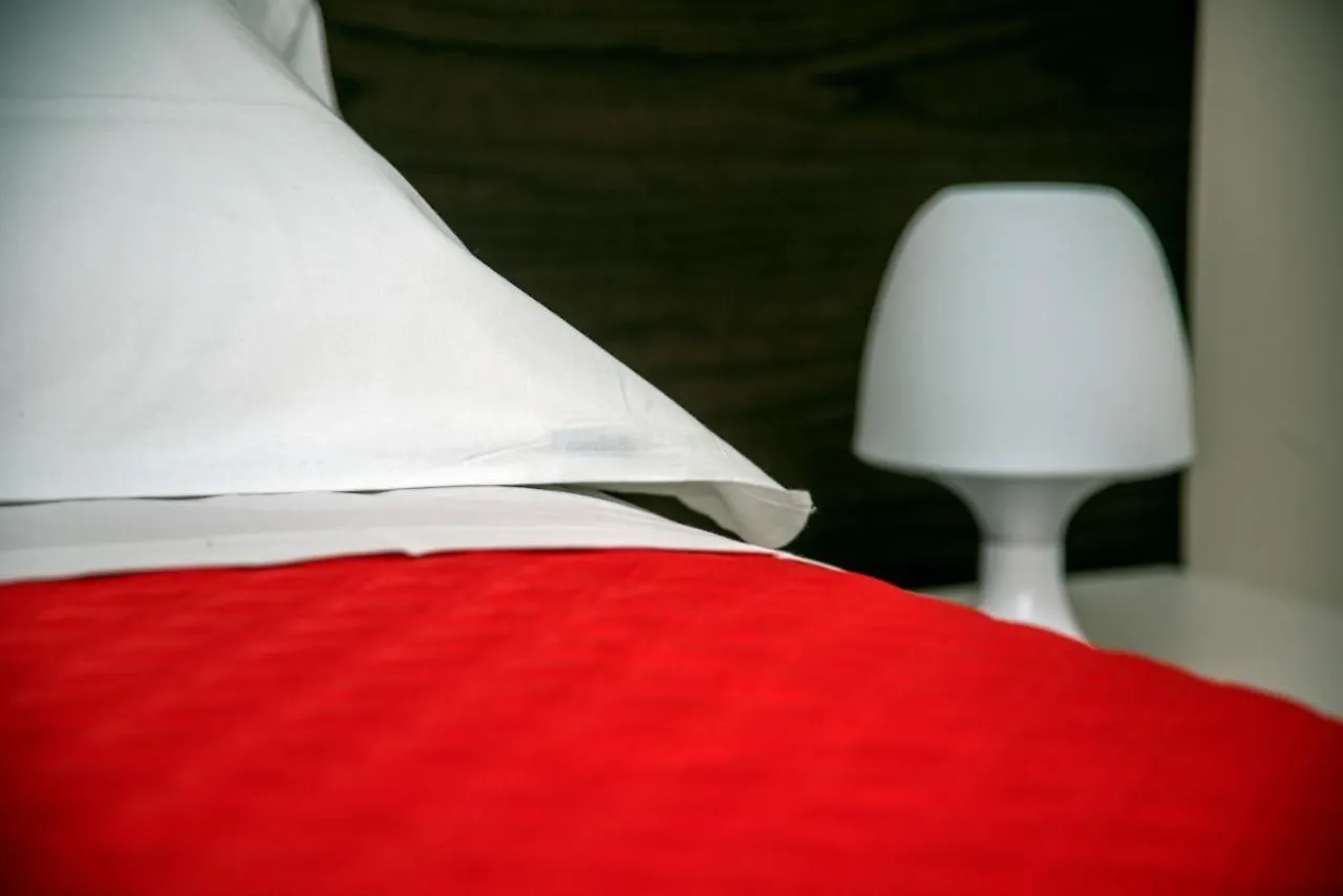 Camelot Red - Appartamenti Verona Apartmán