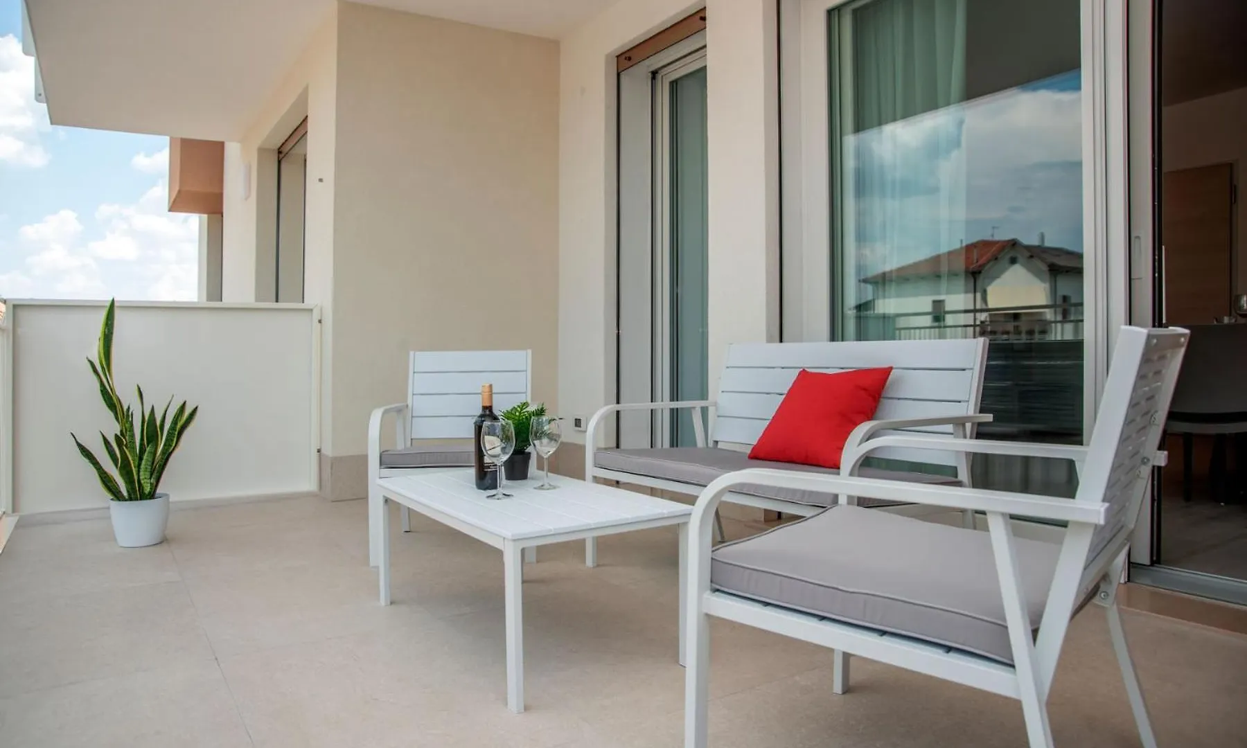 Camelot Red - Appartamenti Verona Apartmán